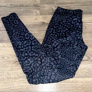 4/$10 ⚡️ C9 by Champion Leopard Printed Leggings